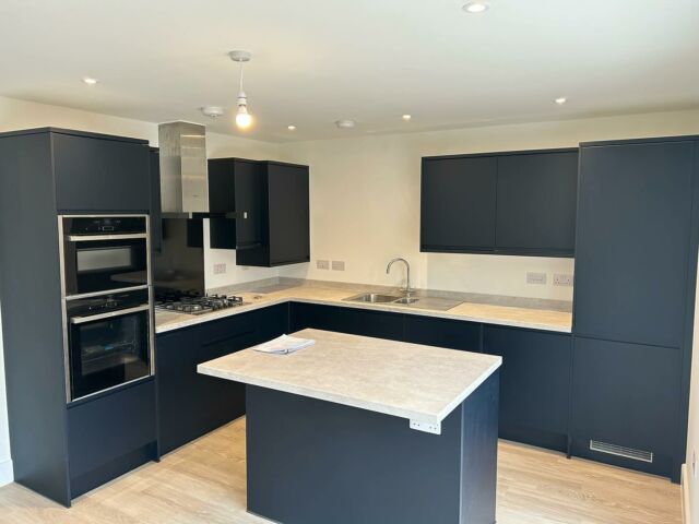 43 units handed over to programme in Bicester, Oxfordshire for DGK Construction, next phase starting in April.